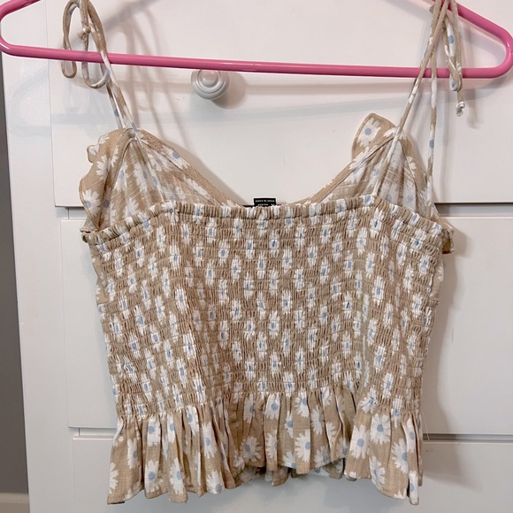 Forever 21 Taupe Floral Spaghetti-Strap Crop Top - Picture 3 of 3